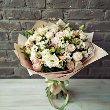 Букет цветов из:  Альстромерии, Розы и Хризантемы в Лузино