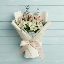 Букет цветов из:  Альстромерии в Лузино