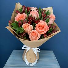 Букет цветов из:  Розы и Альстромерии в Лузино
