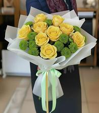 Букет цветов из:  Хризантемы и Розы в Лузино