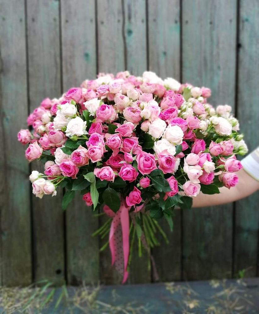 Букет Розовые кустовые розы Натали и Лав Лидия в Лузино