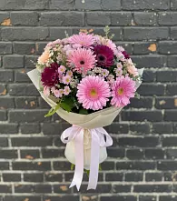 Букет цветов из:  Герберы и Хризантемы в Лузино
