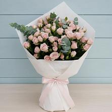 Букет цветов из:  Розы #REPLACE_PRED# Лузино